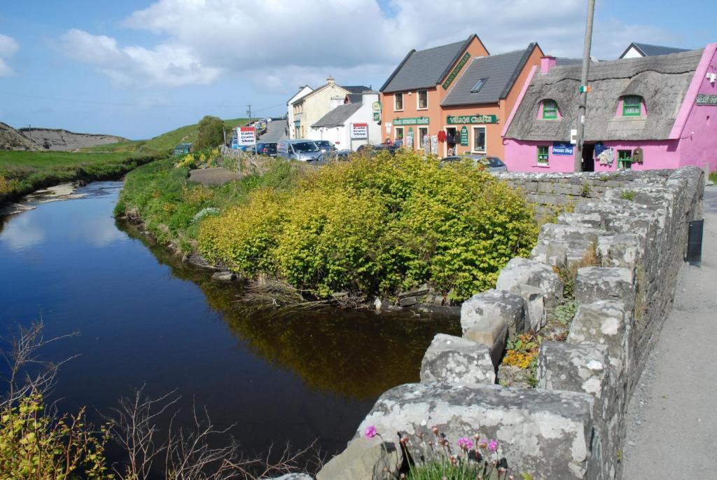 Glasha Meadows Accommodation Doolin Esterno foto